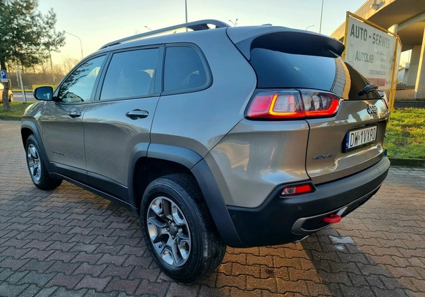 Jeep Cherokee cena 85800 przebieg: 33000, rok produkcji 2019 z Wrocław małe 379